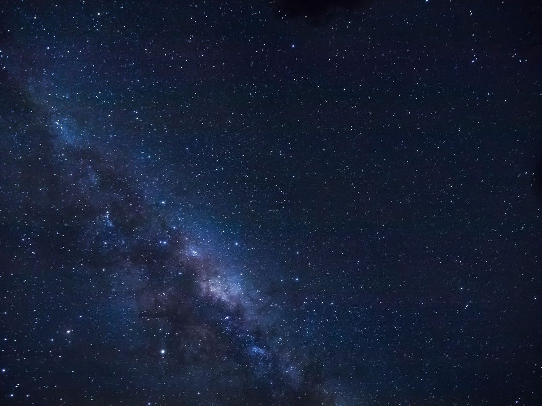 沙漠里的‘星空空调房’：一座高原台站圆顶的温差保卫战-江苏斯凯辉光电